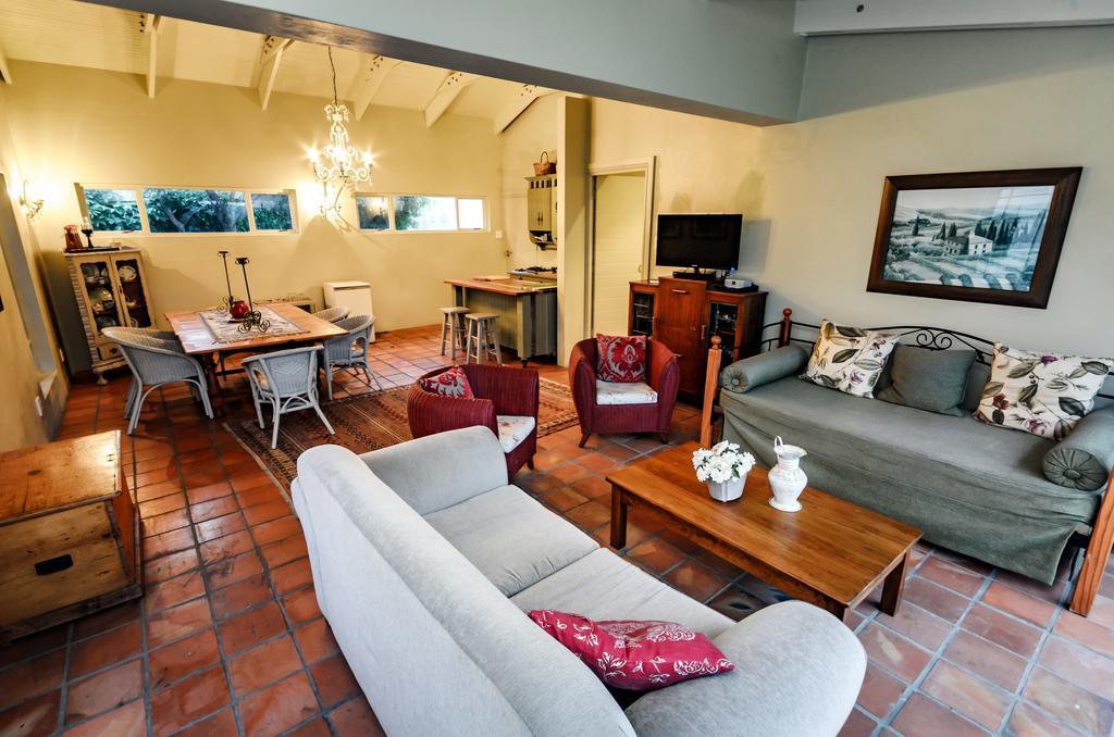 First Avenue Guesthouse Port Elizabeth Eksteriør billede
