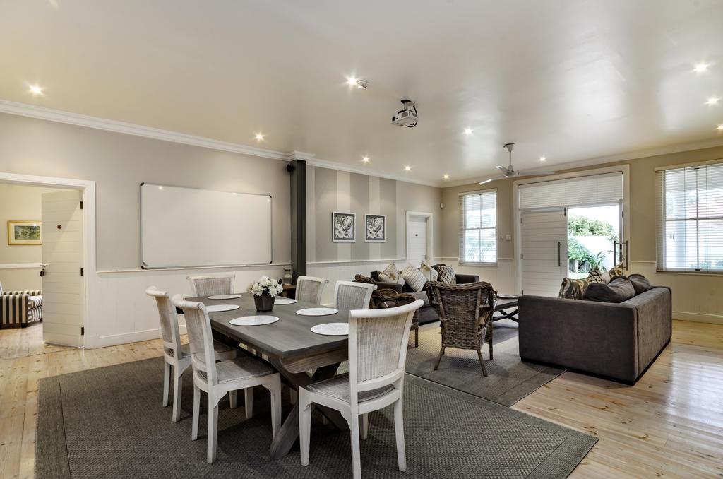 First Avenue Guesthouse Port Elizabeth Eksteriør billede