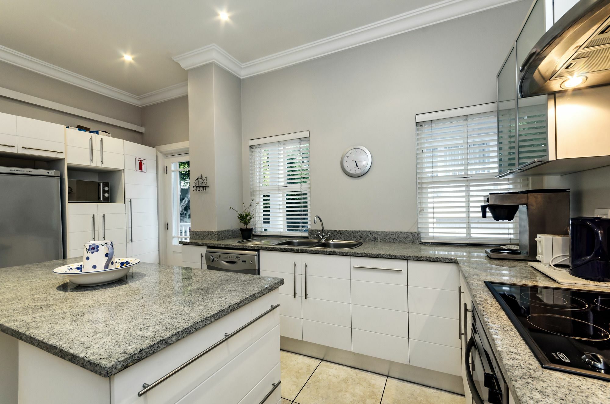 First Avenue Guesthouse Port Elizabeth Eksteriør billede